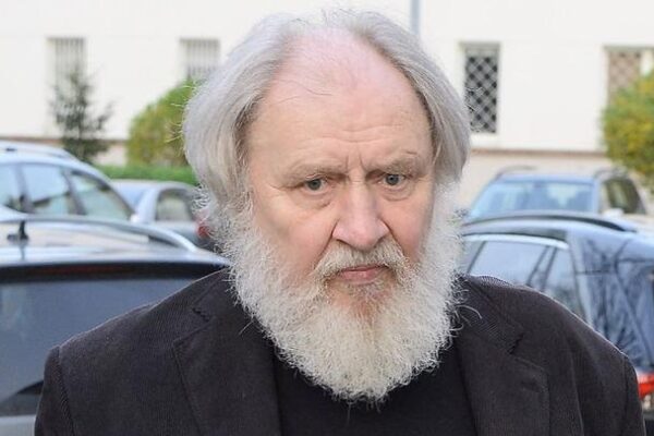 Jakie są zarobki Andrzeja Grabowskiego? Odkryj tajemnice jego dochodów!