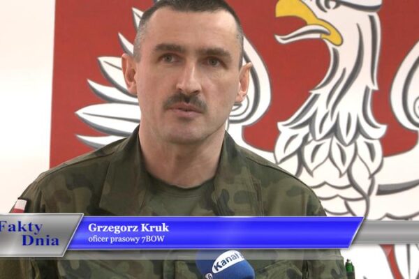 Jakie są zarobki i perspektywy kariery mechanika wojskowego? Przegląd wymagań zawodowych