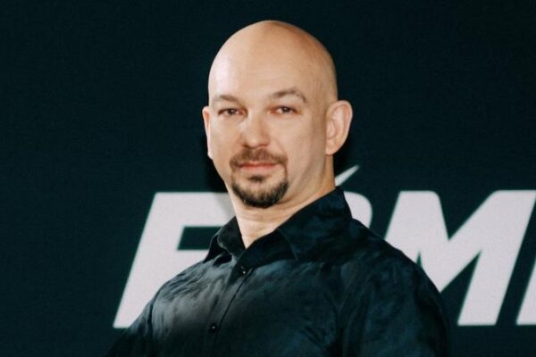 Jakie są zarobki Krzysztofa Rozpary? Sprawdź, ile naprawdę można zarobić!