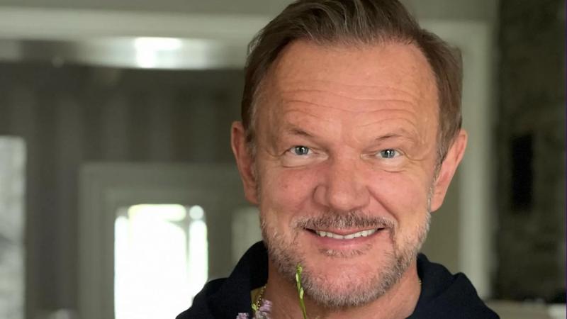 Sekrety finansowe Cezarego Pazury: Ile naprawdę zarabia popularny aktor?