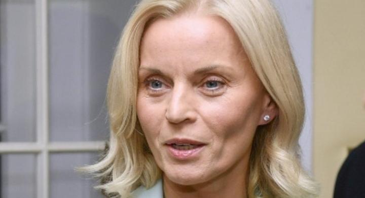 Kontrakty w show-biznesie