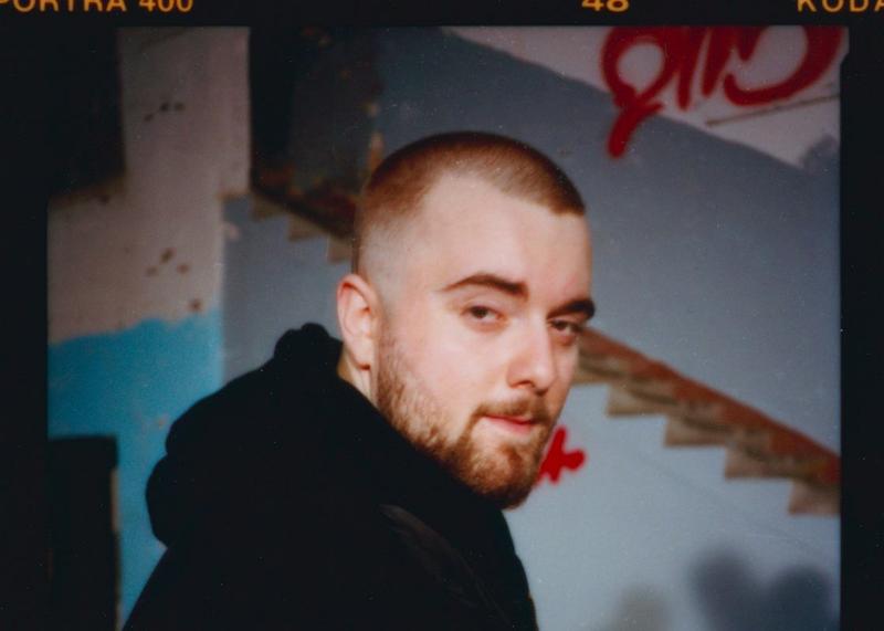 Ile naprawdę zarabia raper Bedoes? Sprawdź fascynujące fakty!