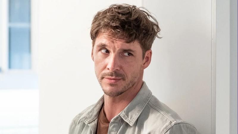 Jakie są zarobki Mikołaja Roznerskiego? Odkryj prawdę!