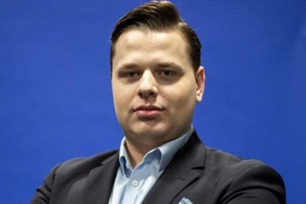 Jakie są zarobki streamera Delorda? Odkrywamy prawdę!