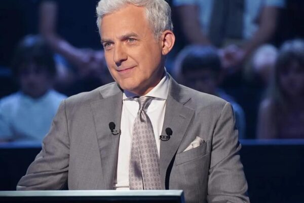 Sekrety finansowe Huberta Urbańskiego – Ile naprawdę zarabia?