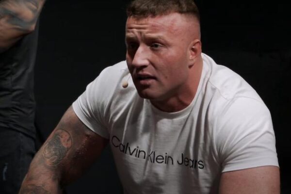 Tajemnice zarobków: ile zarabia Denis Załęcki na tle innych influencerów?