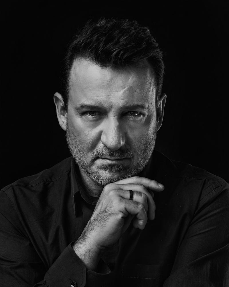 Kontrakty aktorskie Więckiewicza