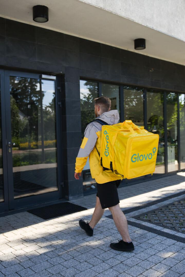 Praca kuriera na własny rachunek