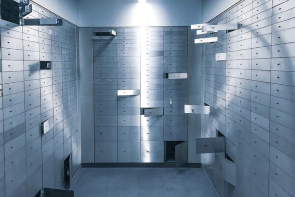 Jak długo czekać na wypłatę z depozytu sądowego? Praktyczne informacje i porady