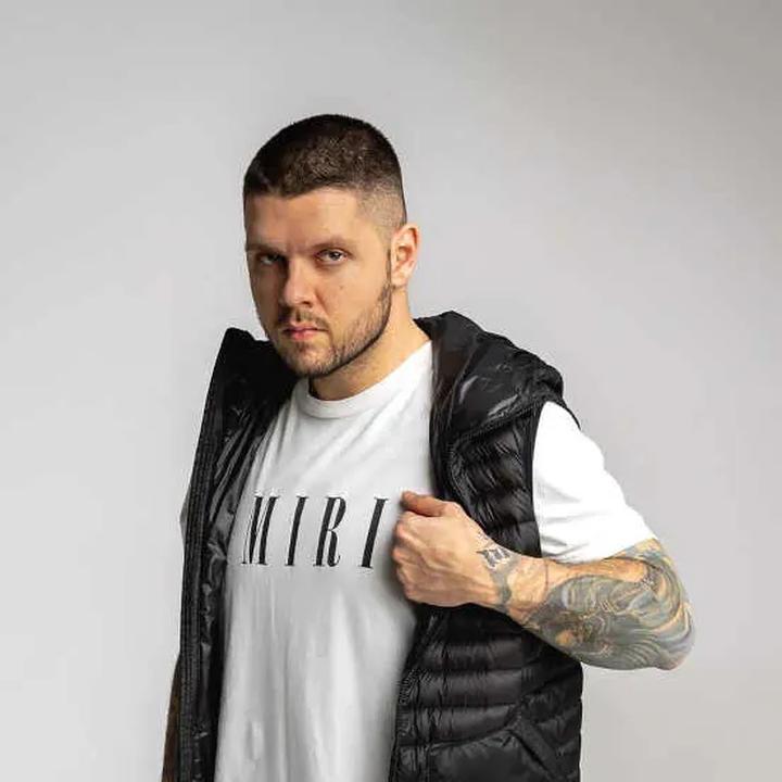 Jakie są dochody Kaz Bałagane? Odkrywamy prawdę o jego zarobkach!