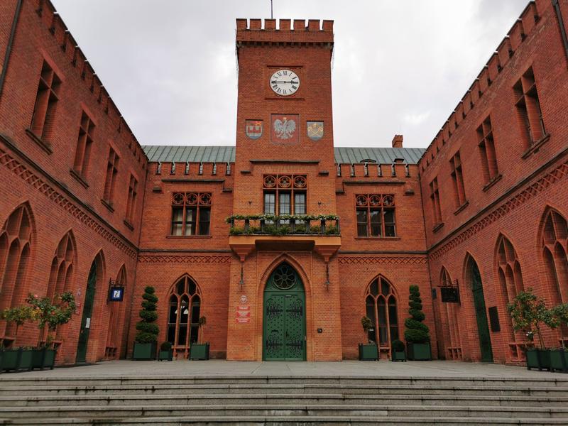 Czynnik wpływające na wynagrodzenia