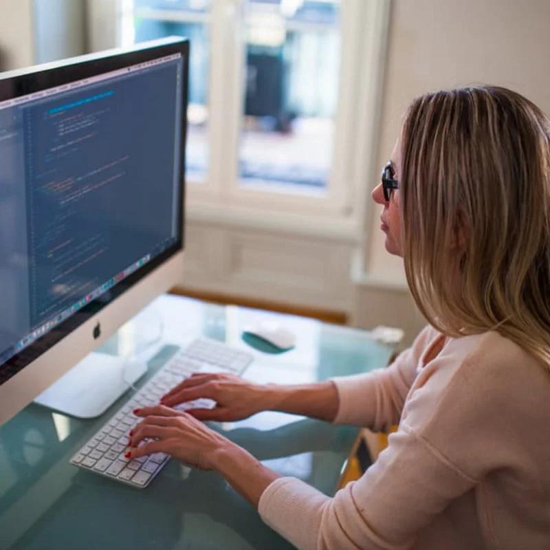 Sprzedaż online i aukcje