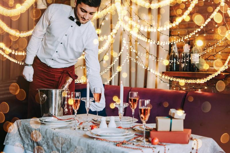 Zarobki kelnerów w Polsce