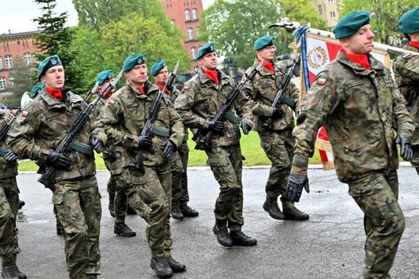 Ile zarabia saper? Odkryj średnie zarobki na tym fascynującym stanowisku
