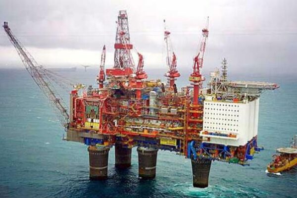 Jakie są zarobki i opinie dotyczące pracy na platformie wiertniczej w Norwegii?