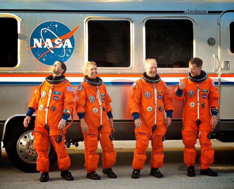 Czynniki wpływające na zarobki astronautów