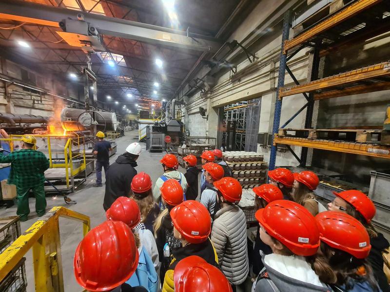 Zarabianie w wieku 12 lat na wsi