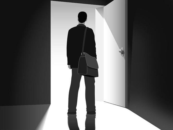 Ile zarabia kurator sądowy? Odkryj średnie wynagrodzenie na tym stanowisku