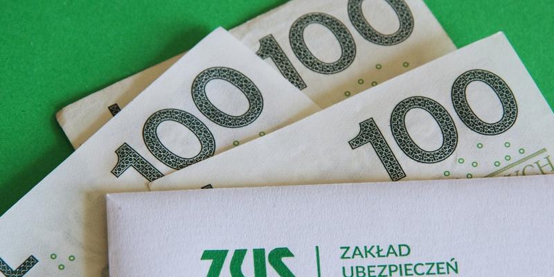 Szkoła średnia emerytura