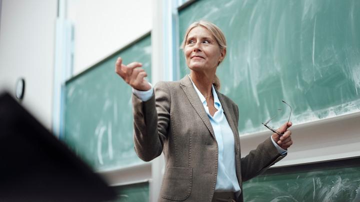 Wynagrodzenia nauczycieli akademickich