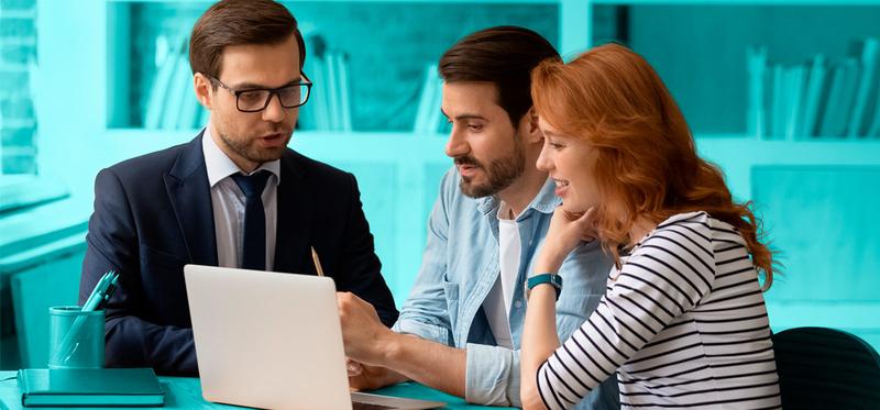 Zarobki doradcy finansowego