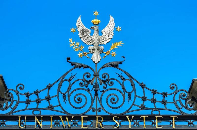 Zarobki wykładowców akademickich