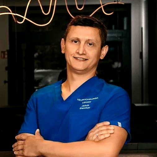Ile zarabia neurochirurg? Odkrywamy średnie wynagrodzenie w tej profesji