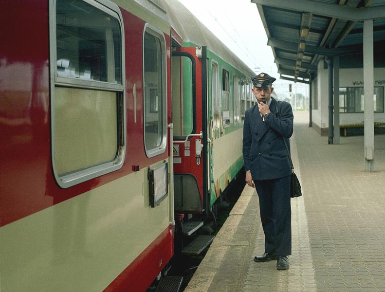 Zarobki kierownika pociągu